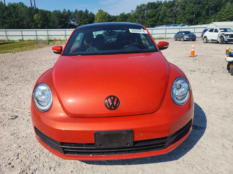 2016 Volkswagen Beetle მანქანა იყიდება აუქციონზე, vin: 3VWJ17ATXGM630583, აუქციონის ნომერი: 66694416