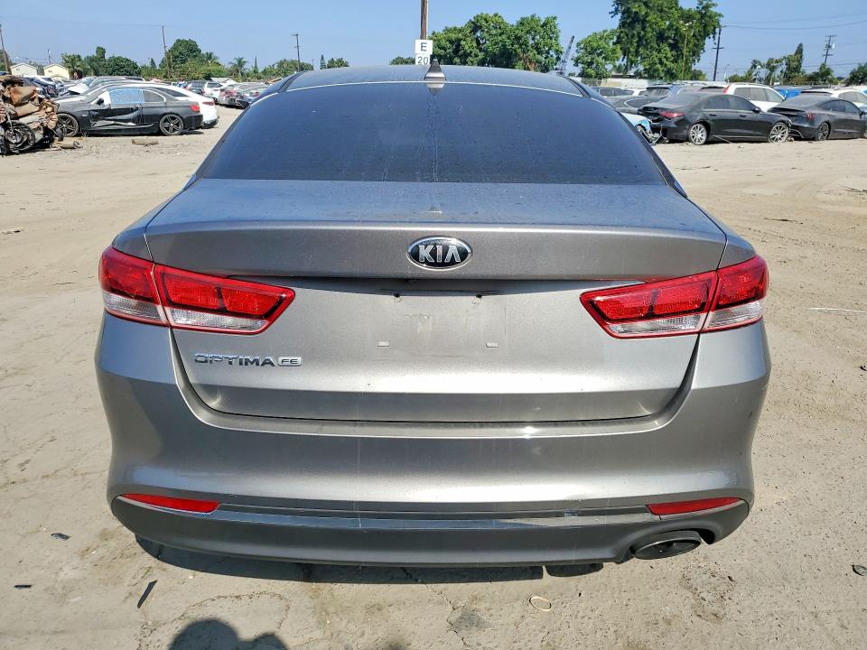 62828696 :رقم المزاد ، 5XXGT4L36JG198411 vin ، 2018 Kia Optima مزاد بيع