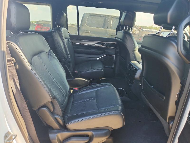 63800976 :رقم المزاد ، 1C4SJVBP1PS559309 vin ، 2023 Jeep Wagoneer مزاد بيع