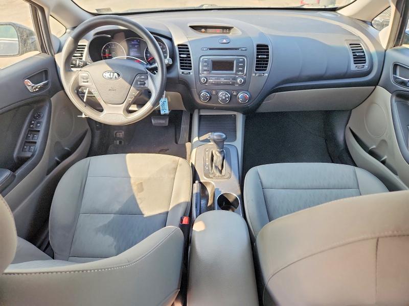 2016 Kia Forte მანქანა იყიდება აუქციონზე, vin: KNAFK4A69G5526670, აუქციონის ნომერი: 65165926