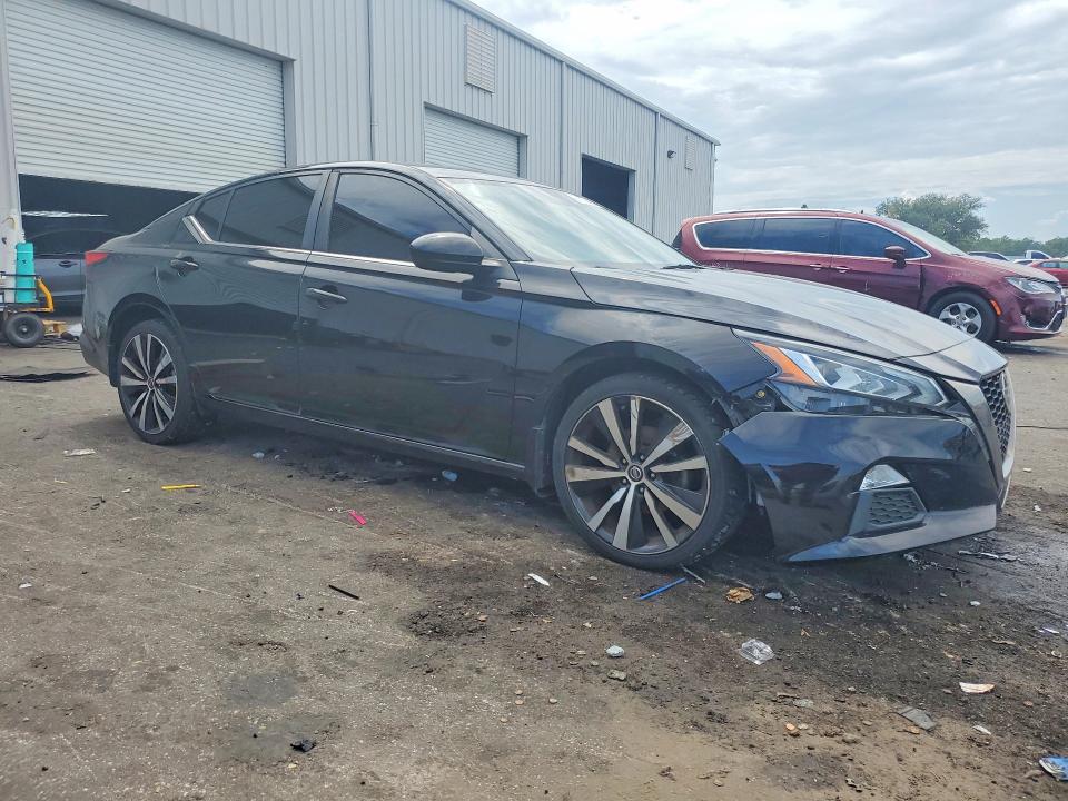 65614406 :رقم المزاد ، 1N4BL4CW8KC177653 vin ، 2019 Nissan Altima مزاد بيع