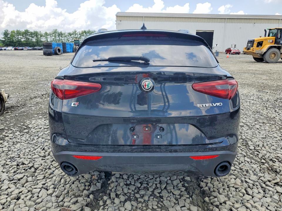 Продаж на аукціоні авто 2022 Alfa Romeo Stelvio, vin: ZASPAKAN9N7D30629, номер лоту: 64136176