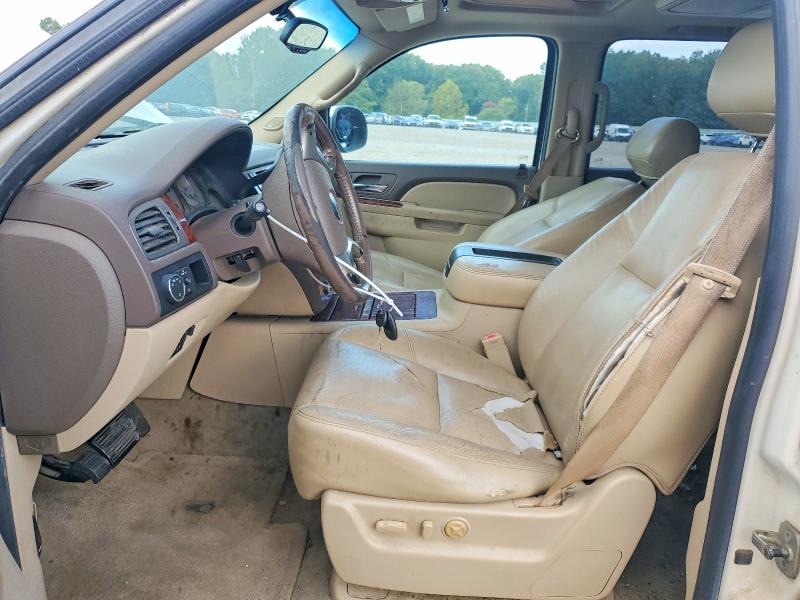 Продаж на аукціоні авто 2010 Chevrolet Suburban, vin: 1GNUCKE02AR134364, номер лоту: 64783496