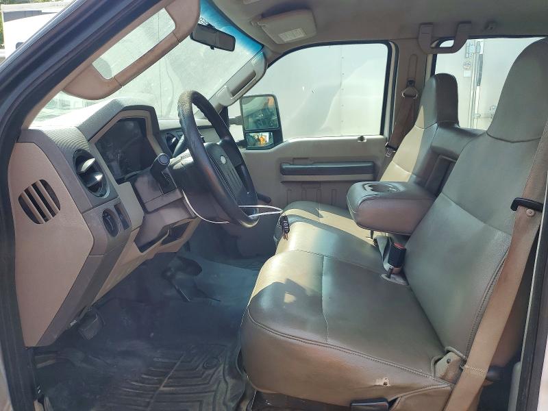 64690806 :رقم المزاد ، 1FDAW57R68EA02950 vin ، 2008 Ford F550 مزاد بيع