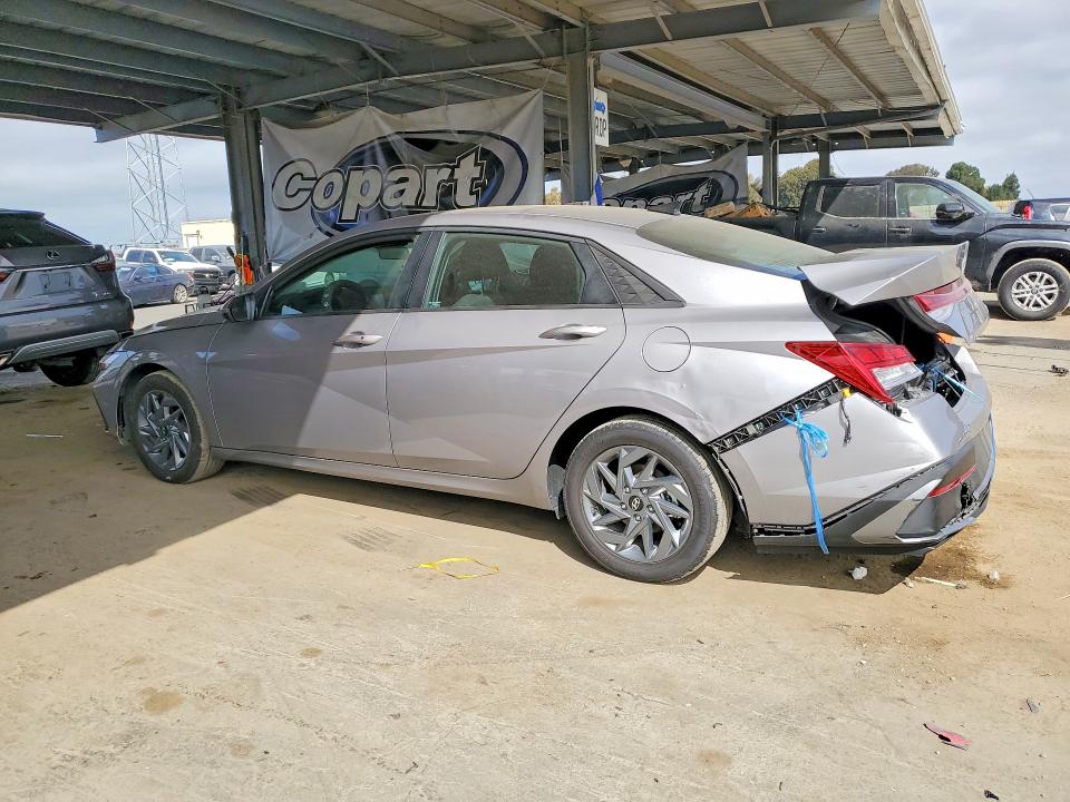 2025 Hyundai Elantra Hybrid მანქანა იყიდება აუქციონზე, vin: KMHLM4DJ6SU148978, აუქციონის ნომერი: 65190246