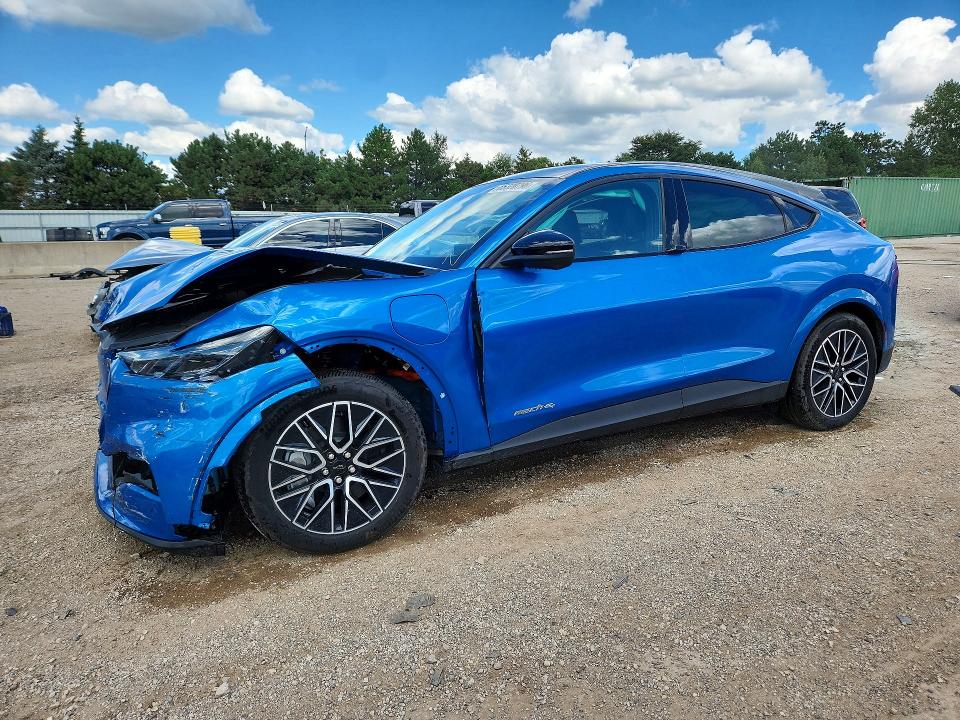 Продажа на аукционе авто 2025 Ford Mustang Mach-e, vin: 3FMTK3S54SMA23374, номер лота: 65320796