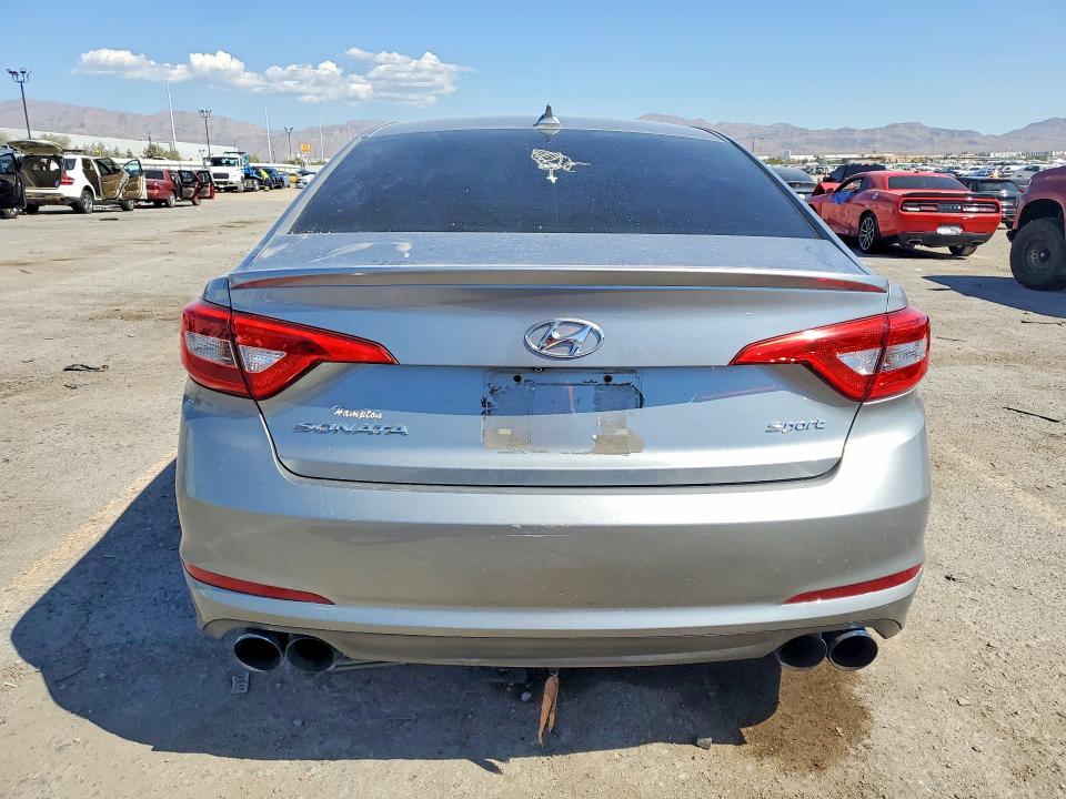 2015 Hyundai Sonata მანქანა იყიდება აუქციონზე, vin: 5NPE34AFXFH135201, აუქციონის ნომერი: 66482856