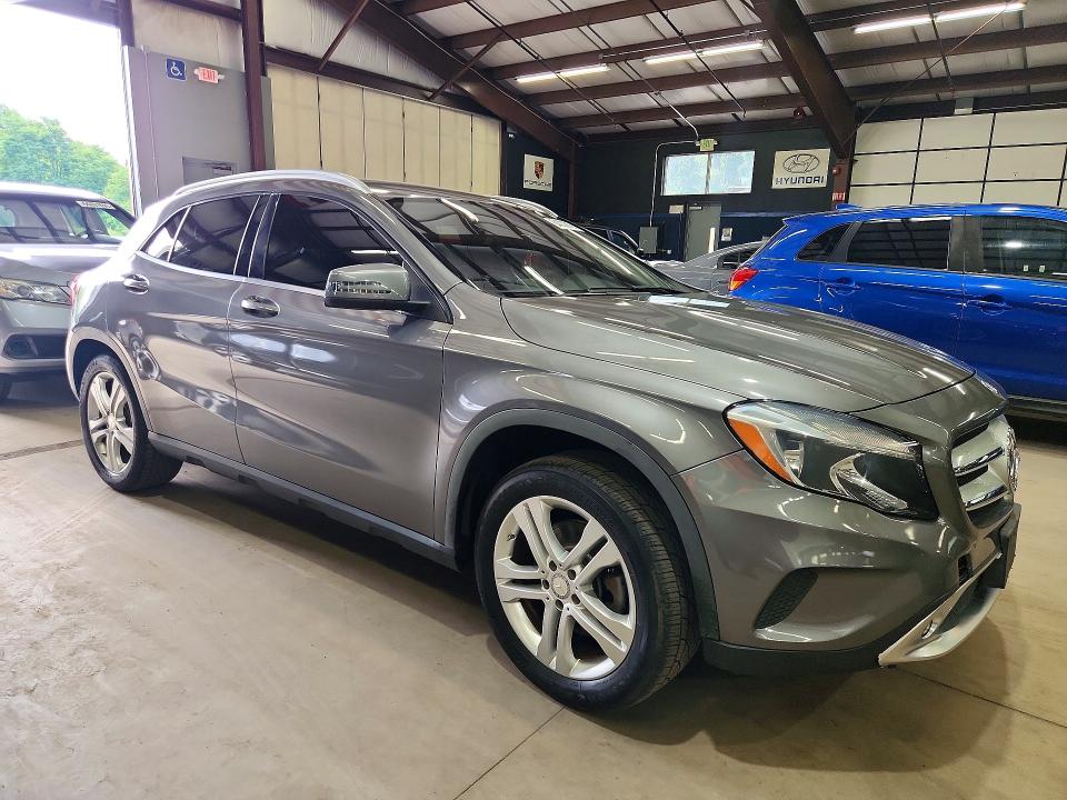 2015 Mercedes-benz Gla მანქანა იყიდება აუქციონზე, vin: WDCTG4GB2FJ134836, აუქციონის ნომერი: 64033816