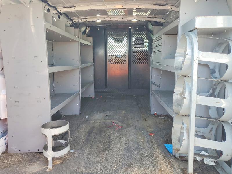 64253446 :رقم المزاد ، 1FTBR1Y85NKA09142 vin ، 2022 Ford Transit مزاد بيع