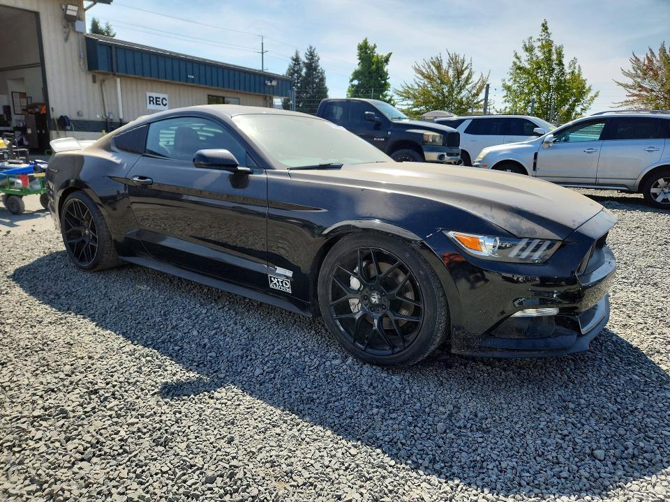 Auction sale of the 2017 Ford Mustang, vin: 1FA6P8THXH5288989, lot number: 65220306