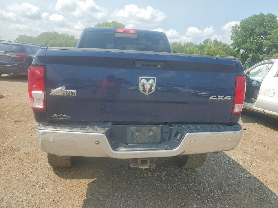 62830866 :رقم المزاد ، 3C6UR5DLXJG380722 vin ، 2018 Ram 2500 مزاد بيع