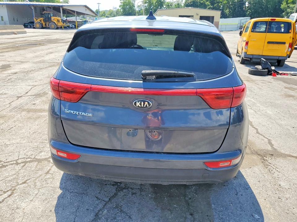 64017926 :رقم المزاد ، KNDPMCAC2H7278186 vin ، 2017 Kia Sportage مزاد بيع