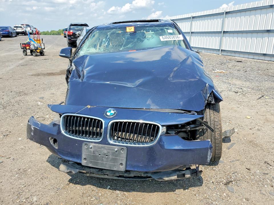 64685856 :رقم المزاد ، WBA3B5G50DNS00887 vin ، 2013 Bmw 328 مزاد بيع