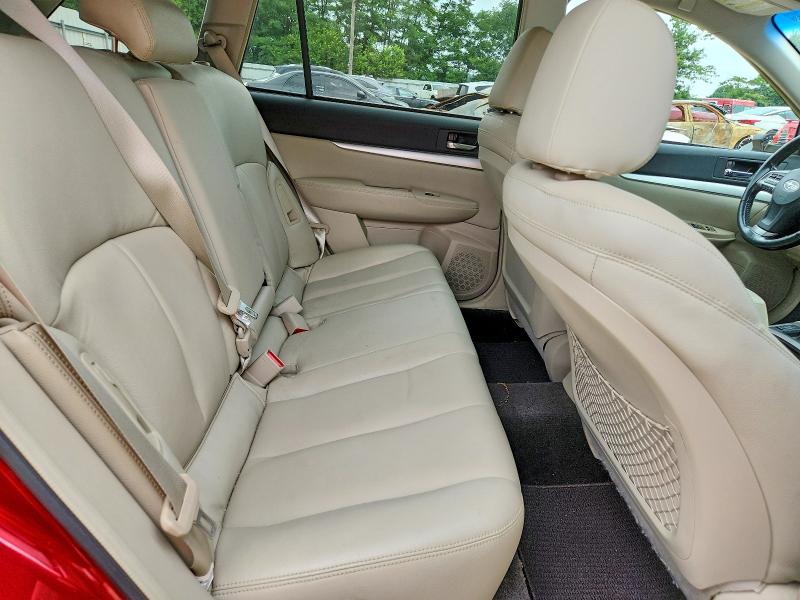 Auction sale of the 2014 Subaru Outback, vin: 4S4BRBCC4E3213423, lot number: 65899396