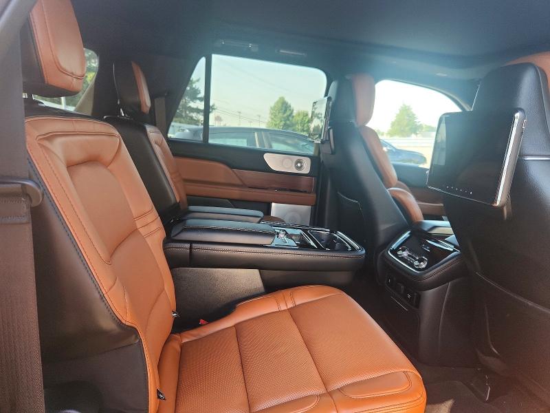 63819116 :رقم المزاد ، 5LMJJ3LT6MEL16903 vin ، 2021 Lincoln Navigator مزاد بيع