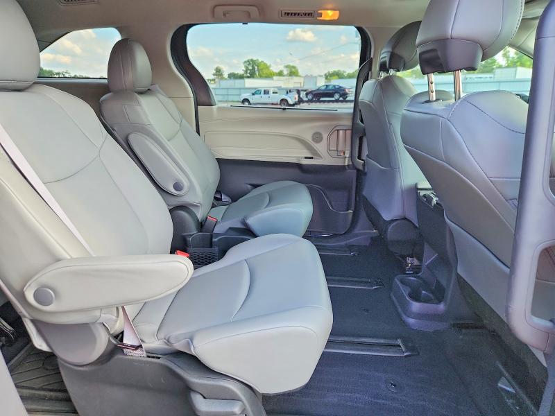 2022 Toyota Sienna მანქანა იყიდება აუქციონზე, vin: 5TDYSKFC5NS070639, აუქციონის ნომერი: 66345306