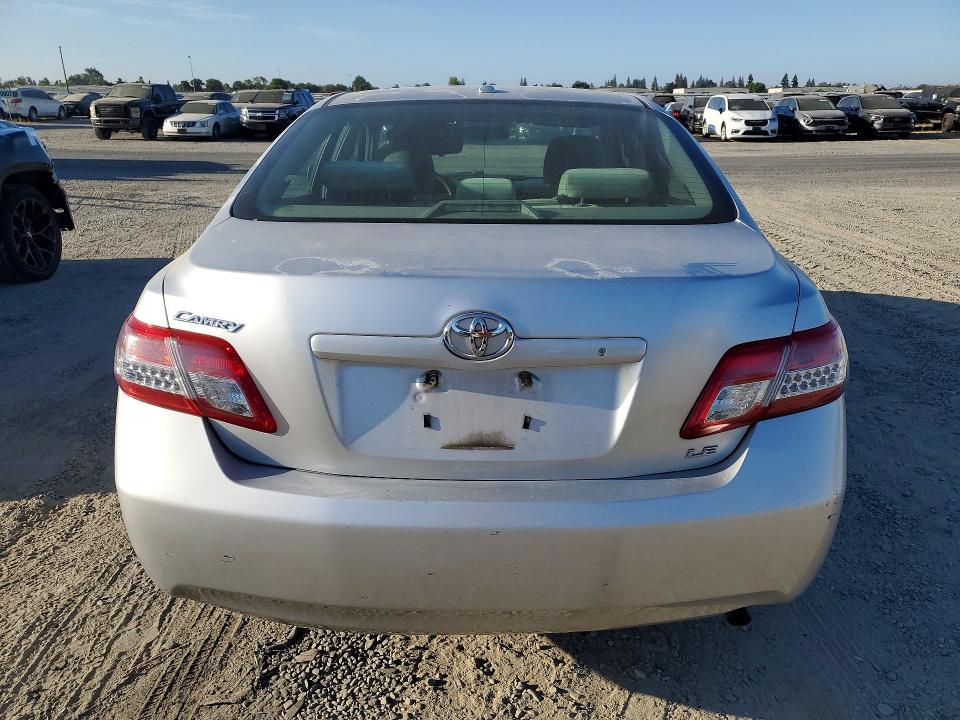 Aukcja sprzedaży 2011 Toyota Camry, vin: 4T1BF3EK7BU624422, numer aukcji: 64624546