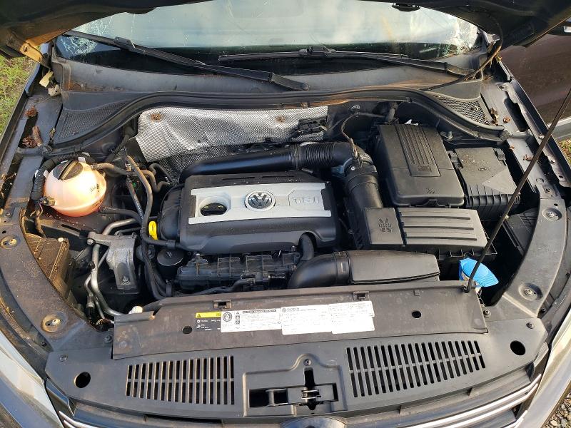 63758566 :رقم المزاد ، WVGBV7AX6GW588925 vin ، 2016 Volkswagen Tiguan مزاد بيع