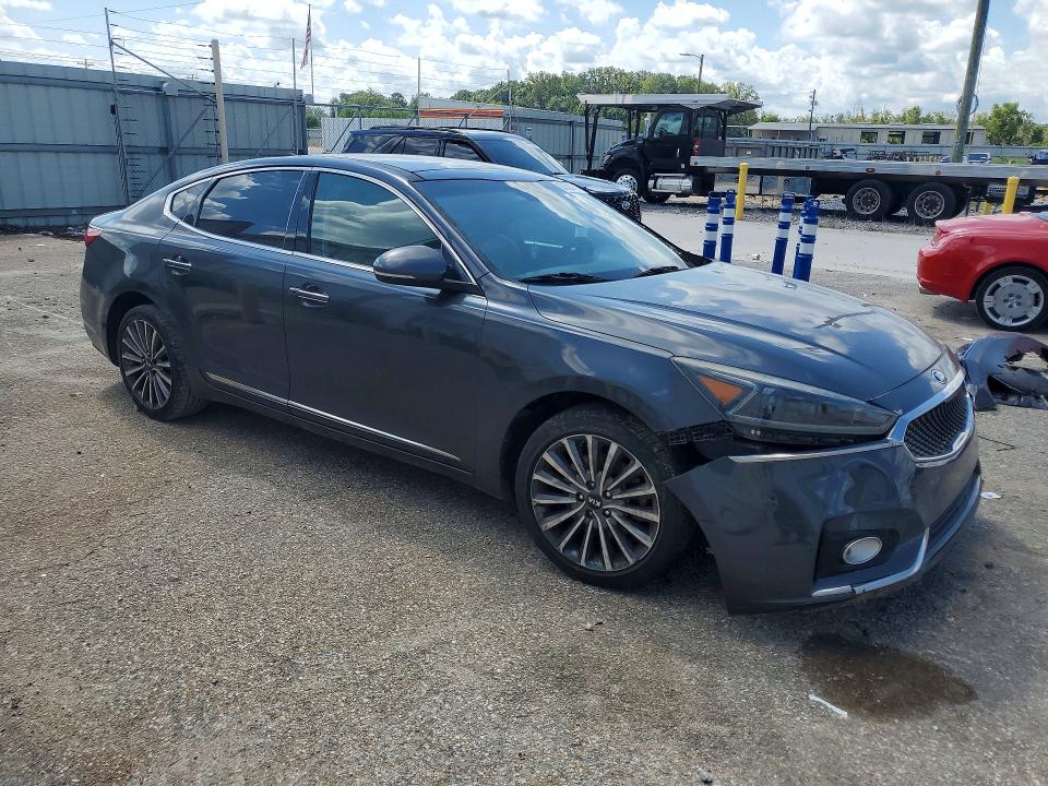 Продаж на аукціоні авто 2017 Kia Cadenza, vin: KNALC4J1XH5042299, номер лоту: 64506456
