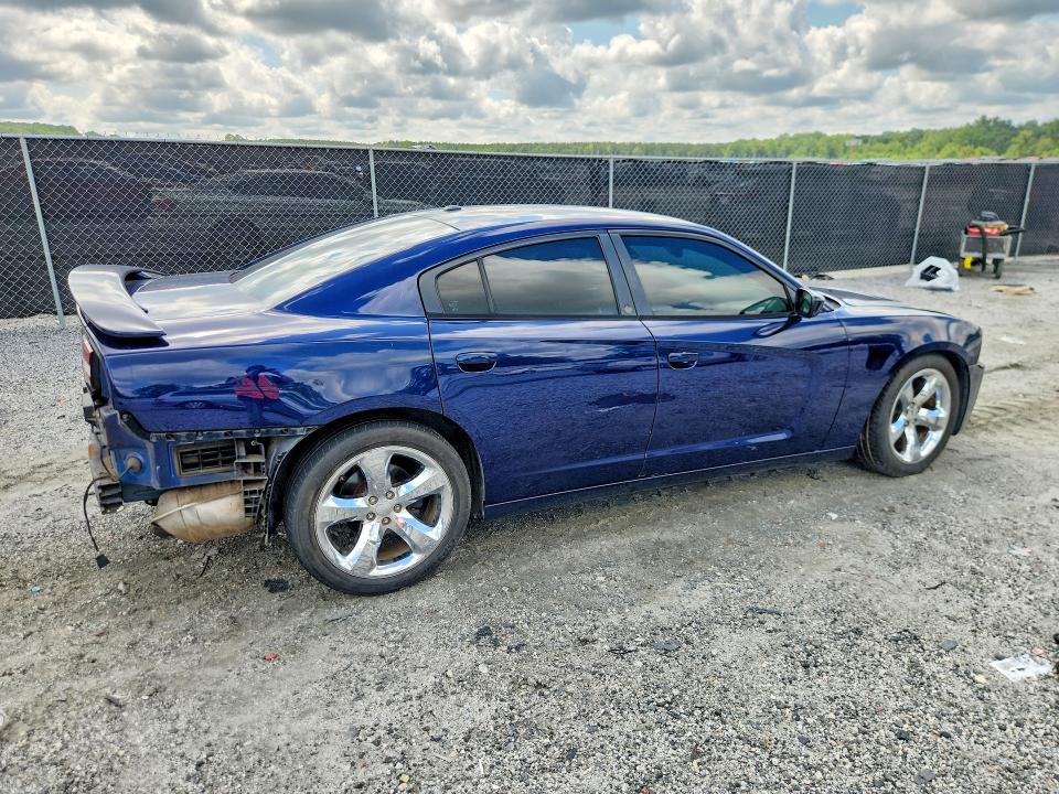 63842766 :رقم المزاد ، 2C3CDXHG3EH206738 vin ، 2014 Dodge Charger مزاد بيع