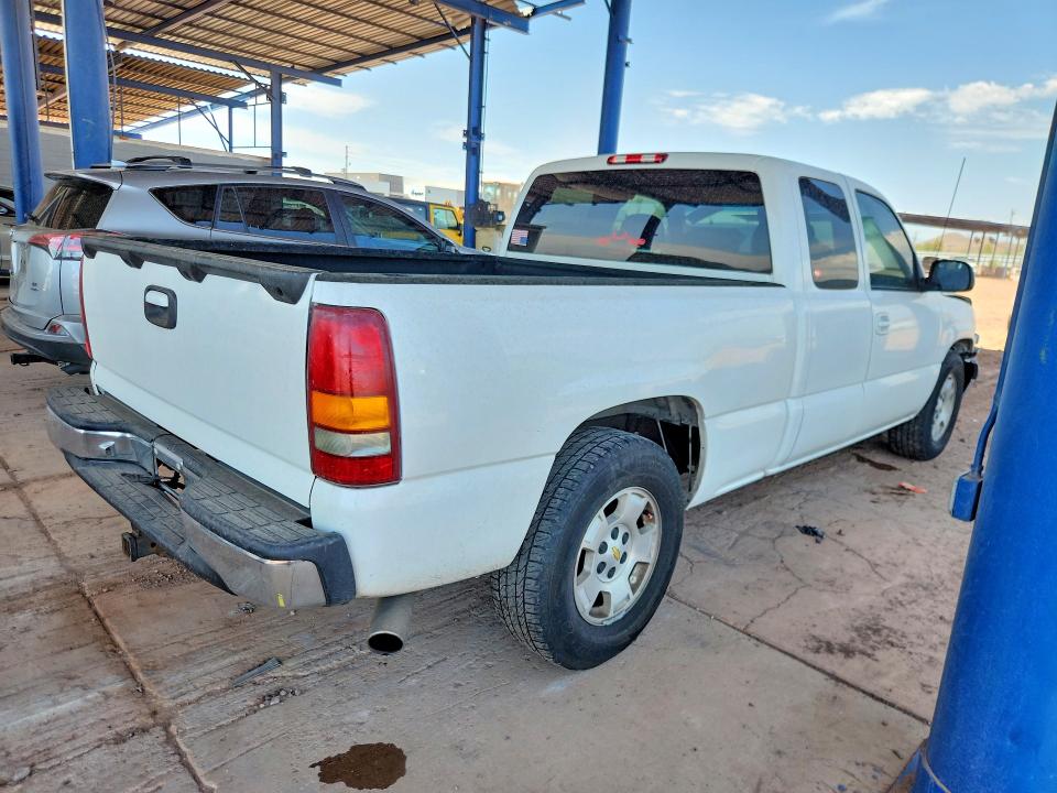 Продажа на аукционе авто 2001 Chevrolet Silverado, vin: 2GCEC19T311367237, номер лота: 64787226