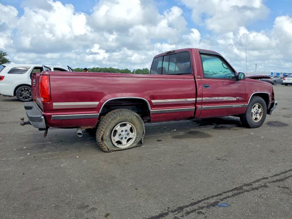 Auction sale of the 1996 Chevrolet Gmt-400, vin: 1GCFC24M3TZ172114, lot number: 63960356
