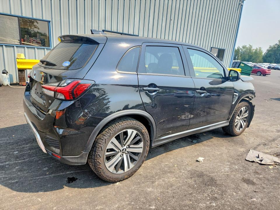 64272976 :رقم المزاد ، JA4ARUAU5NU015381 vin ، 2022 Mitsubishi Outlander Sport مزاد بيع
