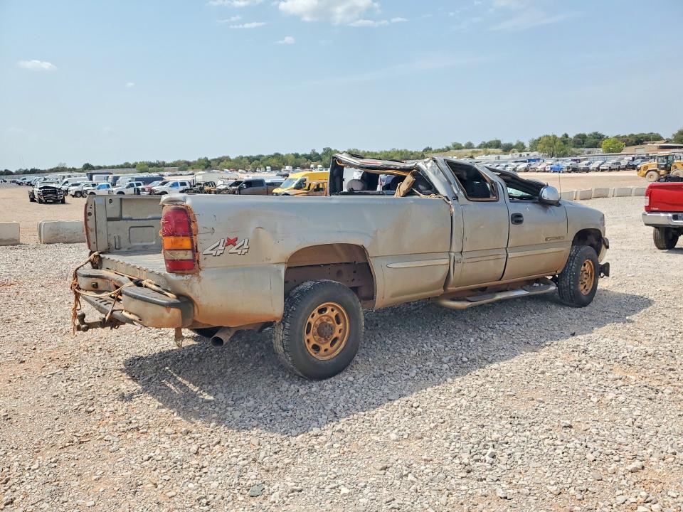 64076736 :رقم المزاد ، 1GTHK29U62E216715 vin ، 2002 Gmc Sierra مزاد بيع