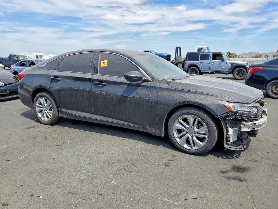 Продаж на аукціоні авто 2018 Honda Accord, vin: 1HGCV1F16JA072760, номер лоту: 64578626