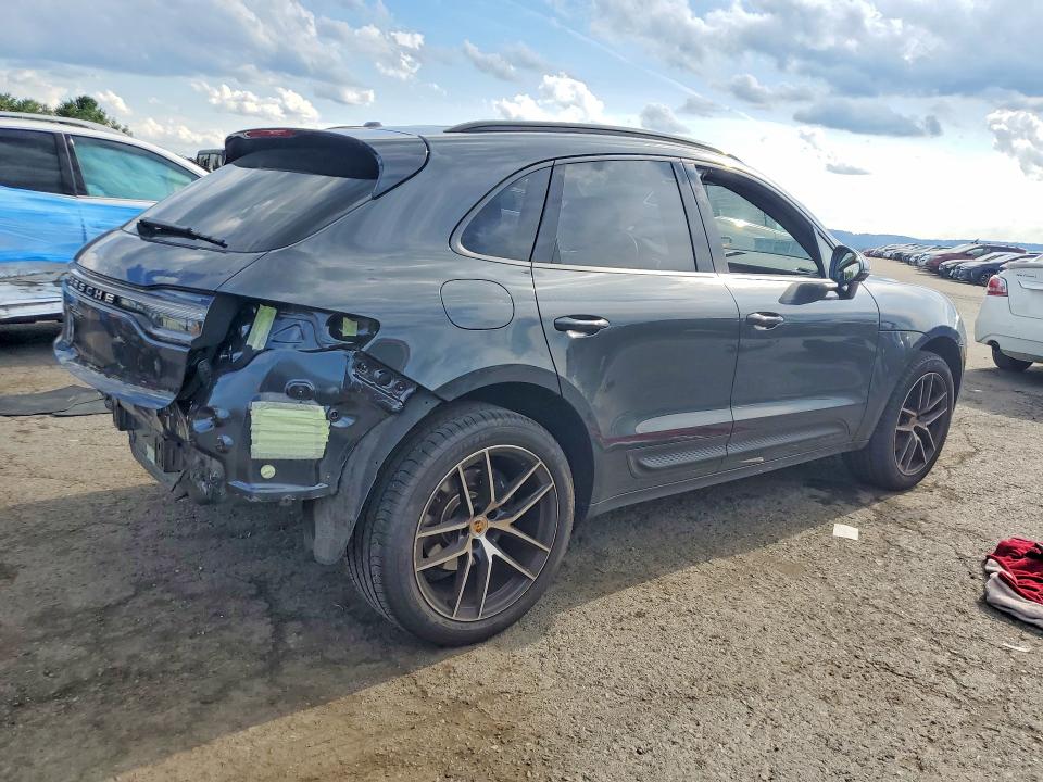 66142796 :رقم المزاد ، WP1AA2A57SLB03150 vin ، 2025 Porsche Macan مزاد بيع