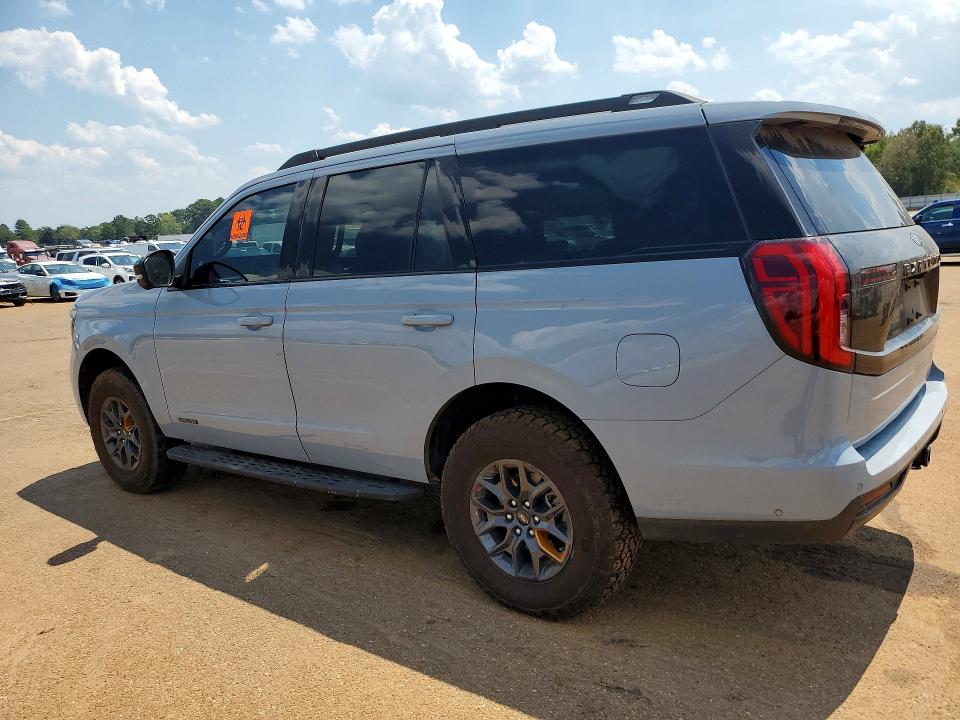 Продаж на аукціоні авто 2025 Ford Expedition, vin: 1FMJU1RG3SEA04639, номер лоту: 67071716