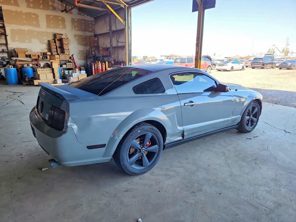 Auction sale of the 2005 Ford Mustang, vin: 1ZVFT82H355156625, lot number: 64661936