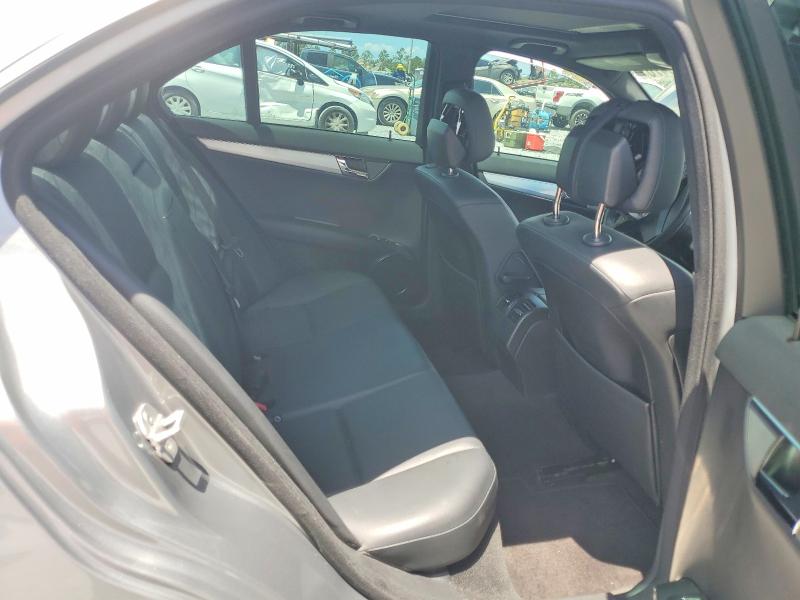 64303476 :رقم المزاد ، WDDGF54X78F159629 vin ، 2008 Mercedes-benz C مزاد بيع
