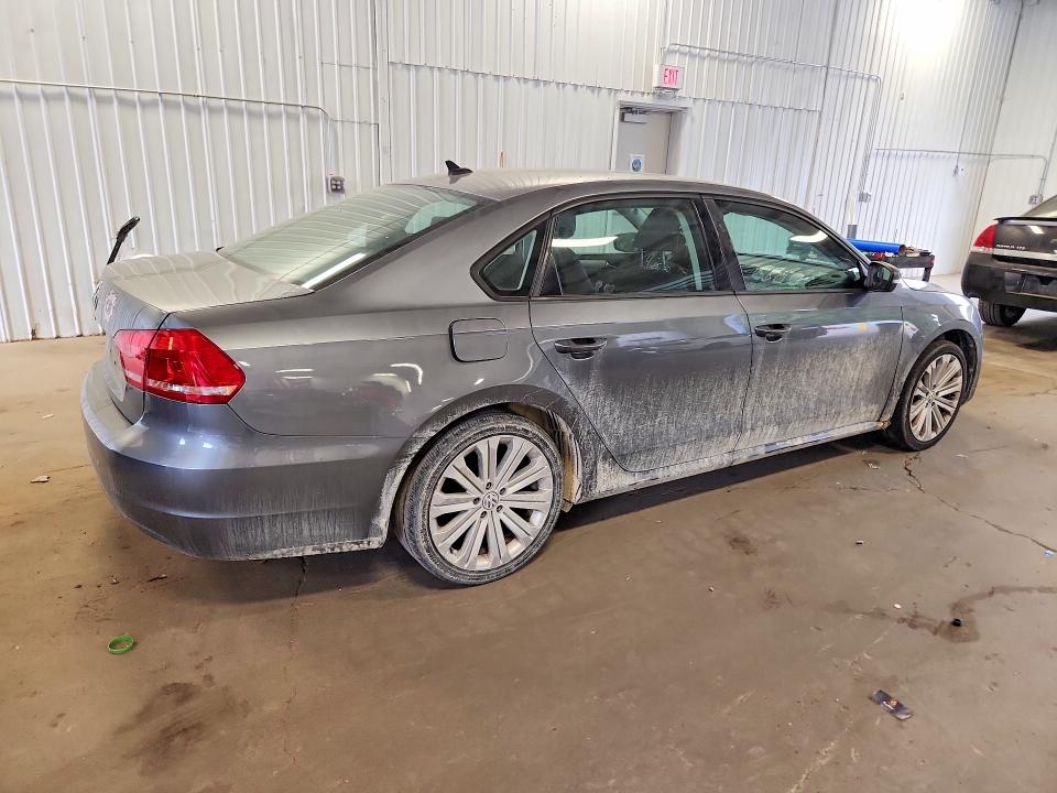 2014 Volkswagen Passat მანქანა იყიდება აუქციონზე, vin: 1VWAP7A31EC025543, აუქციონის ნომერი: 66412436