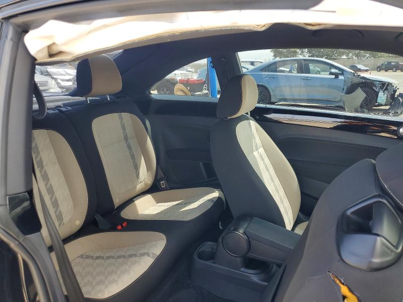 Продаж на аукціоні авто 2018 Volkswagen Beetle, vin: 3VWFD7AT0JM706753, номер лоту: 63514976