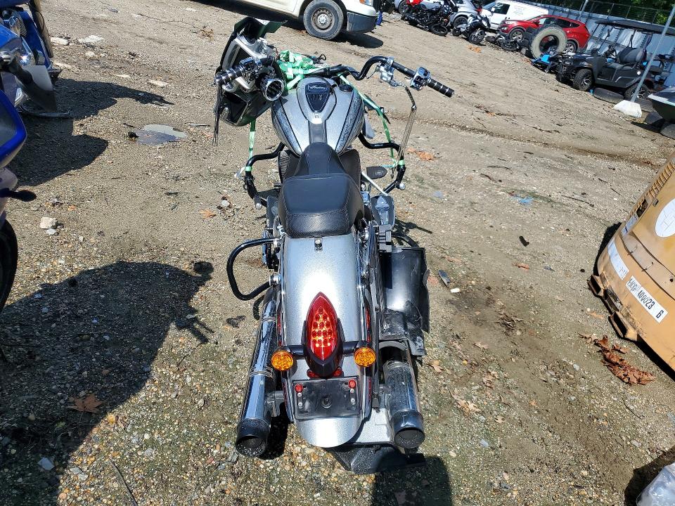 Продаж на аукціоні авто 2018 Indian Motorcycle Co. Chieftain, vin: 56KTCEAA3J3368319, номер лоту: 64054696
