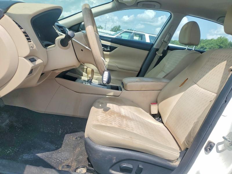 Продажа на аукционе авто 2017 Nissan Altima, vin: 1N4AL3AP1HN306976, номер лота: 63620976