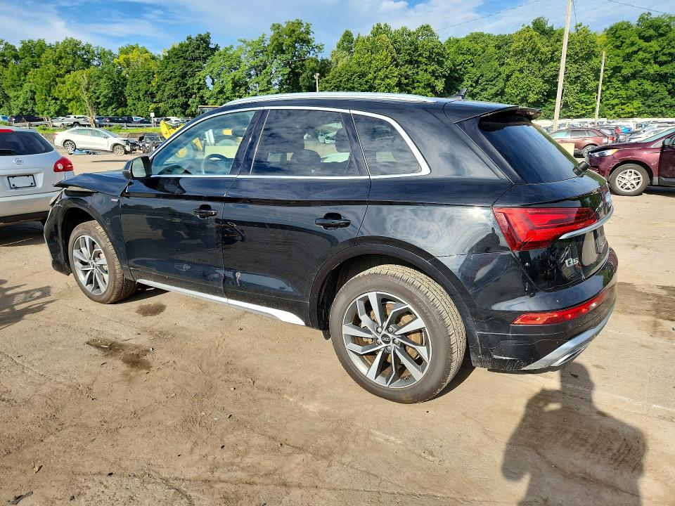 63754546 :رقم المزاد ، WA1EAAFY8N2057896 vin ، 2022 Audi Q5 مزاد بيع