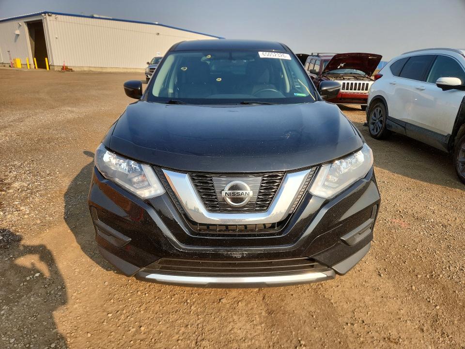 65052326 :رقم المزاد ، 5N1AT2MV6HC852727 vin ، 2017 Nissan Rogue مزاد بيع