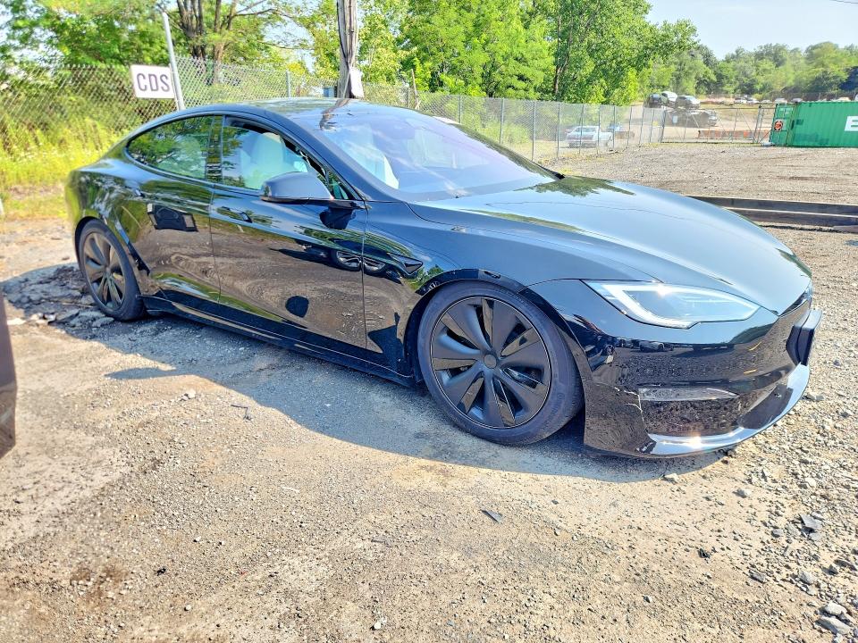 2024 Tesla Model S მანქანა იყიდება აუქციონზე, vin: 5YJSA1E52RF543624, აუქციონის ნომერი: 65095556