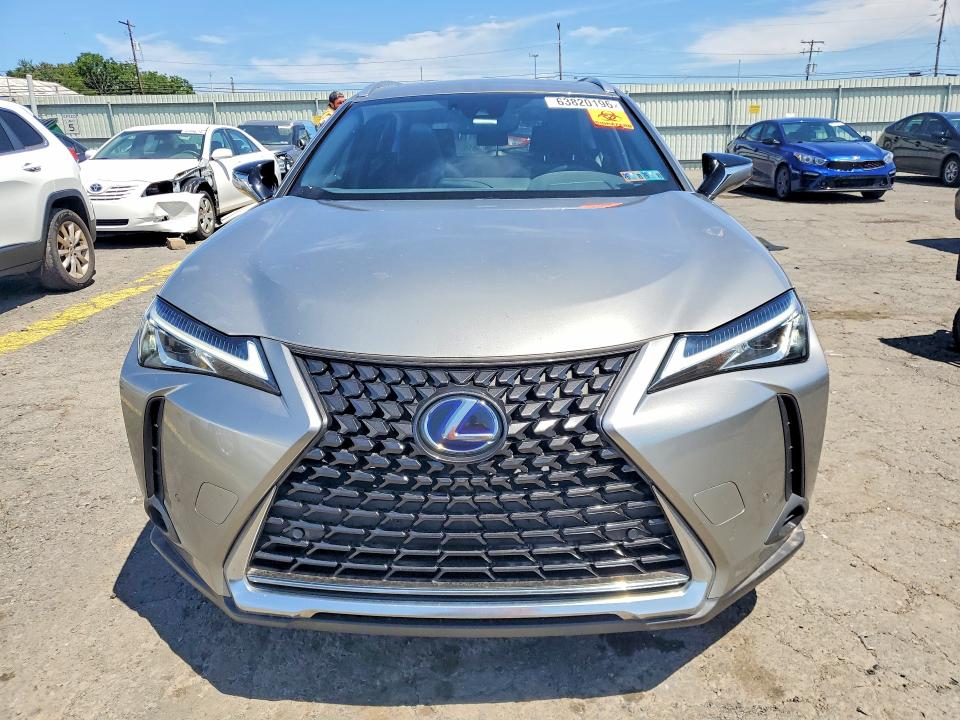 2021 Lexus Ux მანქანა იყიდება აუქციონზე, vin: JTHP9JBH7M2040906, აუქციონის ნომერი: 63820196