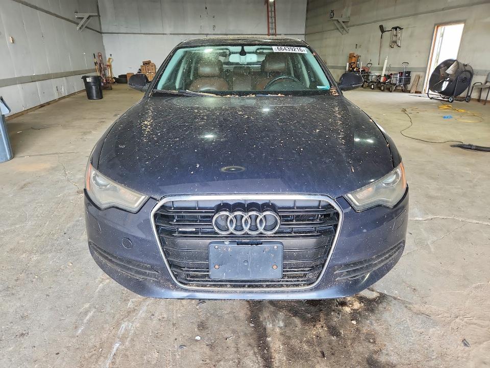 Продажа на аукционе авто 2012 Audi A6, vin: WAUGGAFC1CN107208, номер лота: 66439216