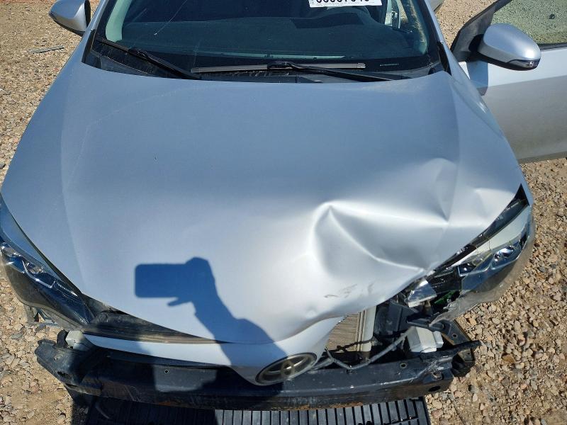 63937646 :رقم المزاد ، 2T1BURHE6HC747007 vin ، 2017 Toyota Corolla مزاد بيع