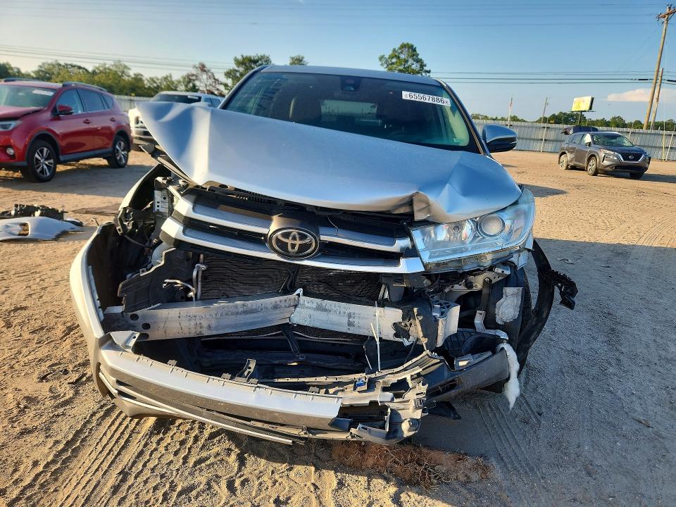 65567886 :رقم المزاد ، 5TDZZRFH1KS369898 vin ، 2019 Toyota Highlander مزاد بيع