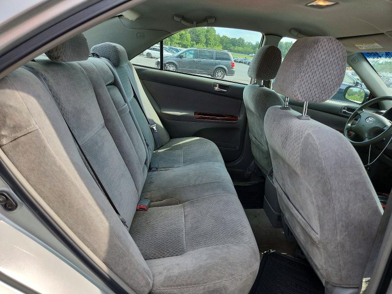 66463466 :رقم المزاد ، 4T1BE30K63U172698 vin ، 2003 Toyota Camry مزاد بيع