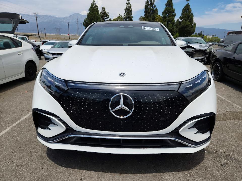 64824526 :رقم المزاد ، 4JGDM4EBXPA025995 vin ، 2023 Mercedes-benz Eqs Suv مزاد بيع