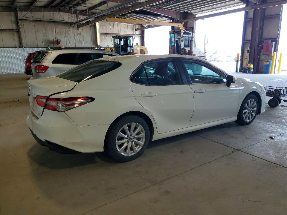 Продаж на аукціоні авто 2019 Toyota Camry, vin: 4T1B11HK0KU790862, номер лоту: 67242286