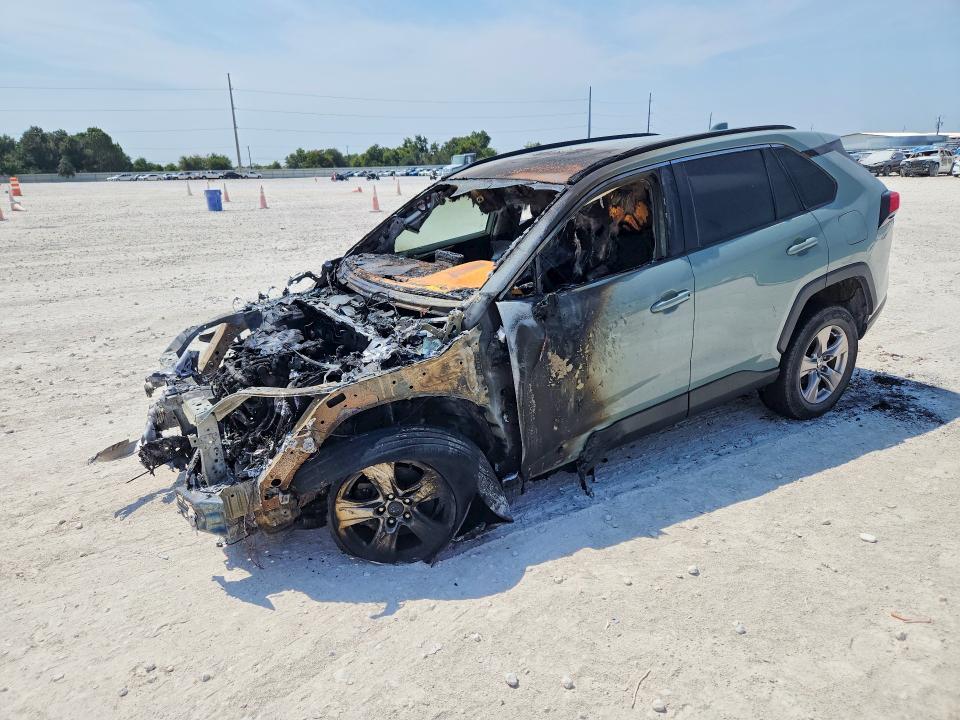 66839576 :رقم المزاد ، 2T3W1RFV2NW231175 vin ، 2022 Toyota Rav4 مزاد بيع