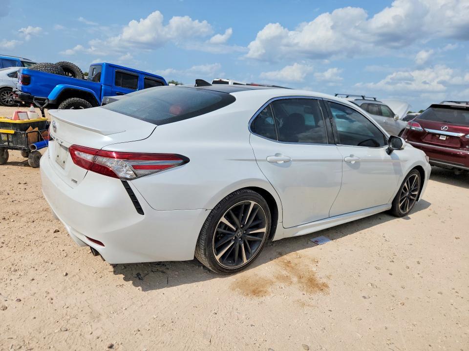 Aukcja sprzedaży 2019 Toyota Camry, vin: 4T1B61HK8KU759618, numer aukcji: 64130926