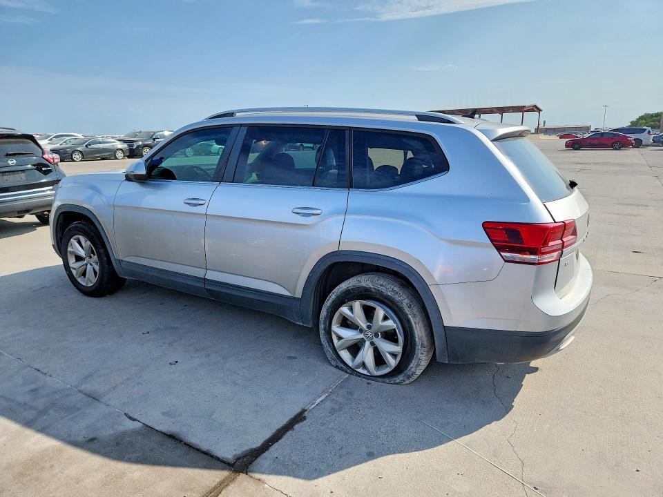 2019 Volkswagen Atlas მანქანა იყიდება აუქციონზე, vin: 1V2DR2CA8KC590083, აუქციონის ნომერი: 63527466